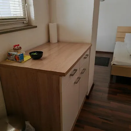 Nette Ein-zimmer-wohnung Accommodatie bij particulieren Keulen